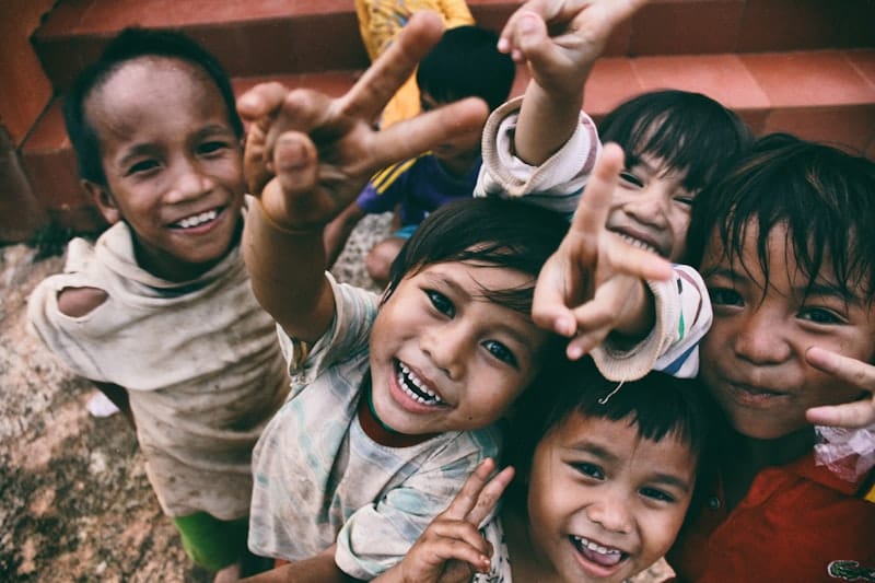 Children smiling in a Colombian community
