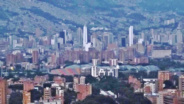 Panoramic view of Medellín Colombia for first-time visitors preparing for their trip